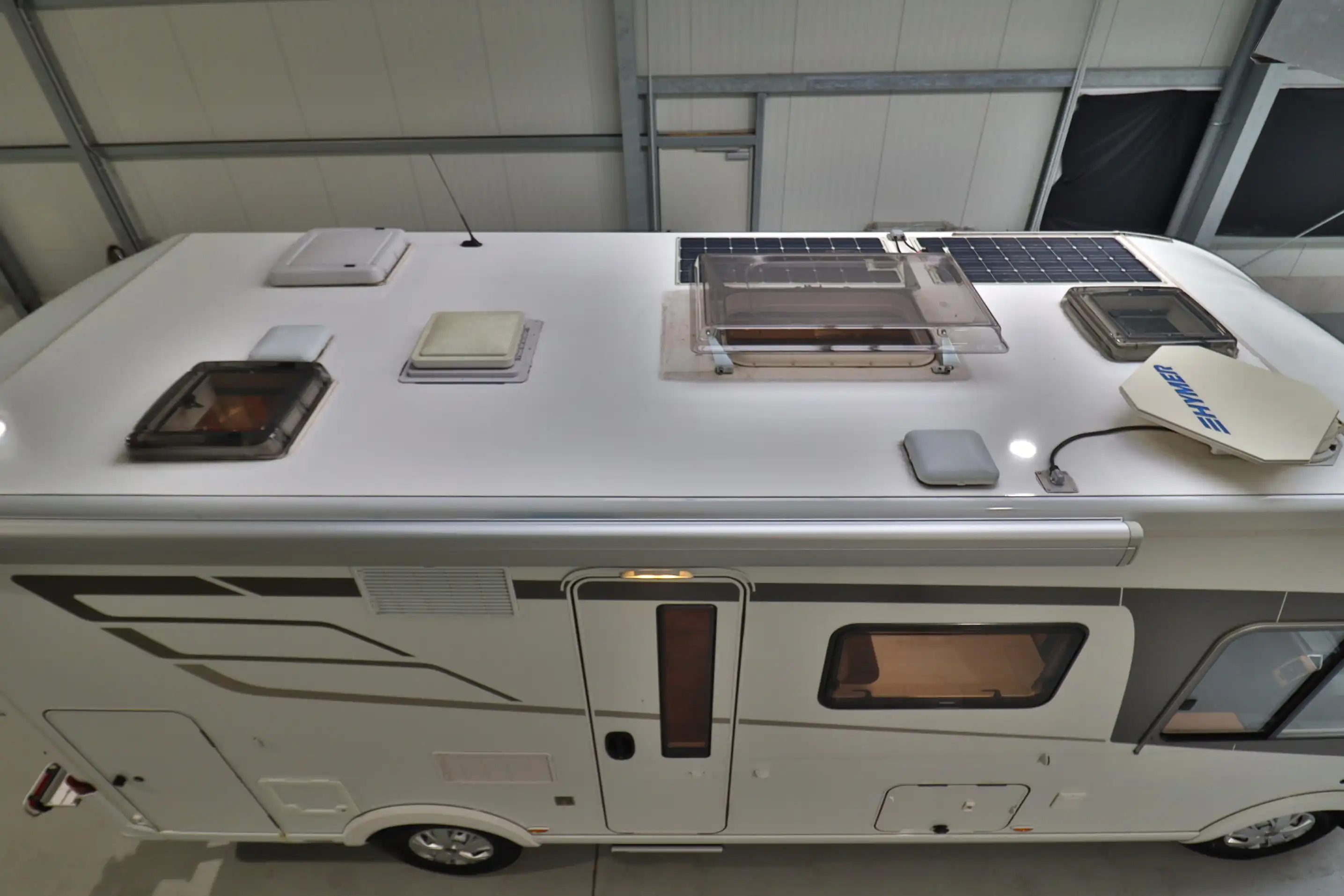 HYMER-ERIBA B 584 DL